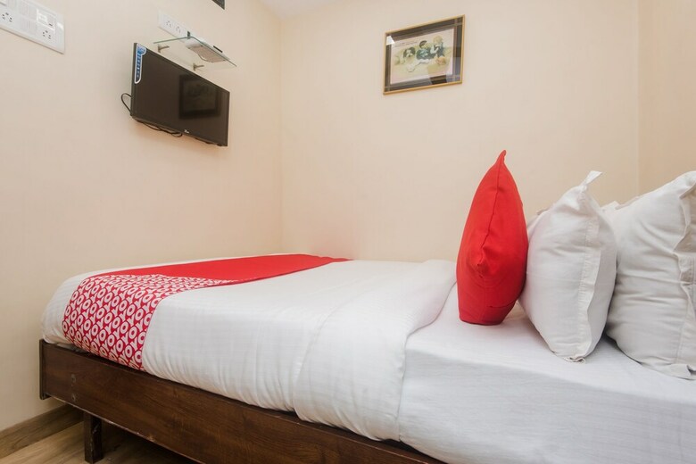 Hotel Oyo 19841 Shivar Guest House