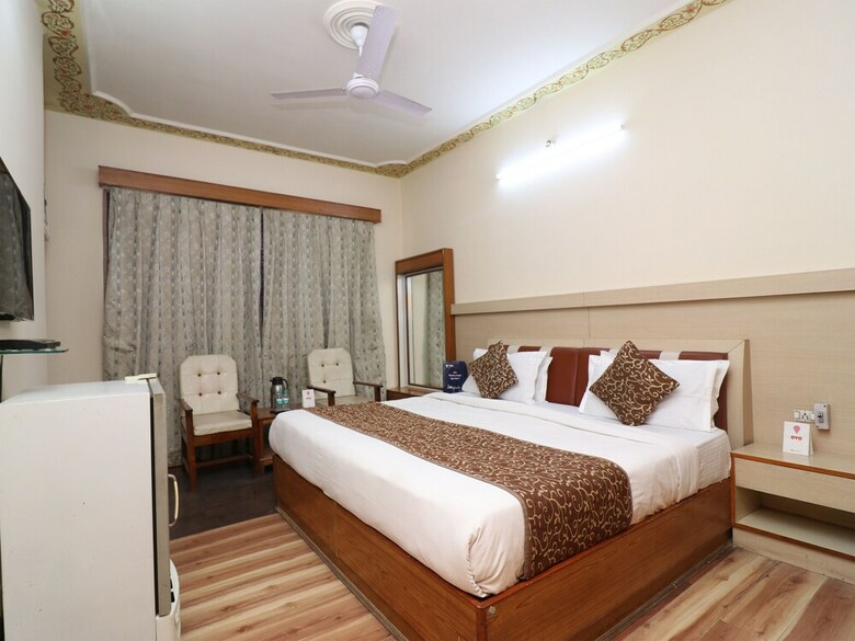 Oyo 2468 Hotel Bikaner