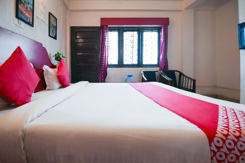 Oyo 22884 Hotel Shingar