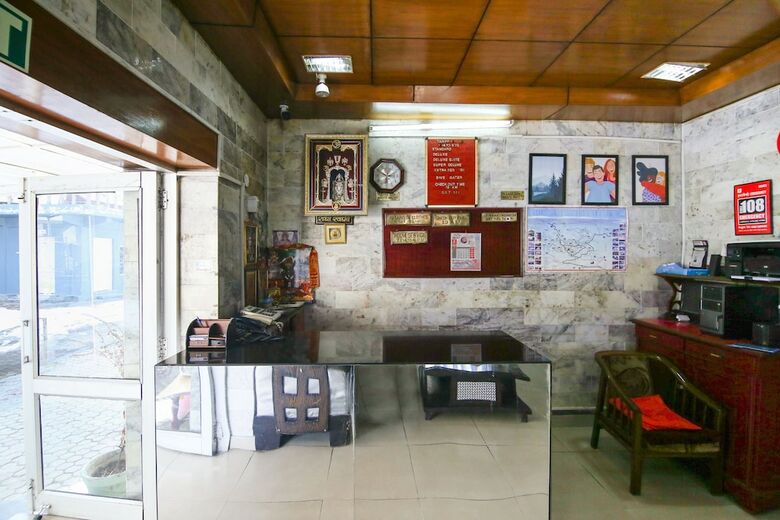 Oyo 22884 Hotel Shingar