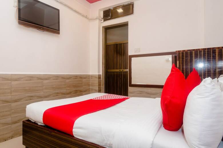 Oyo 27680 Hotel Stay Inn