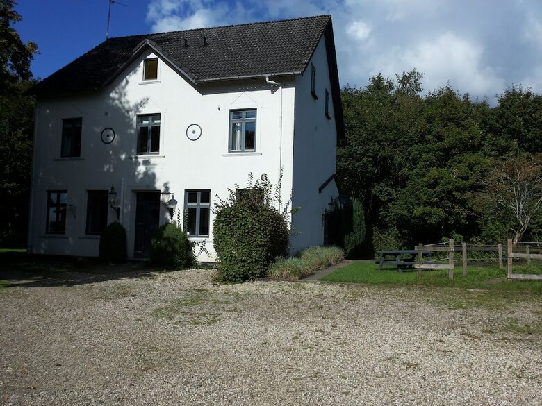 Hostal Velling Koller Hostel