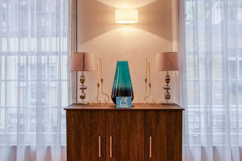 Apartamentos Bright And Cosy 3br Mews House