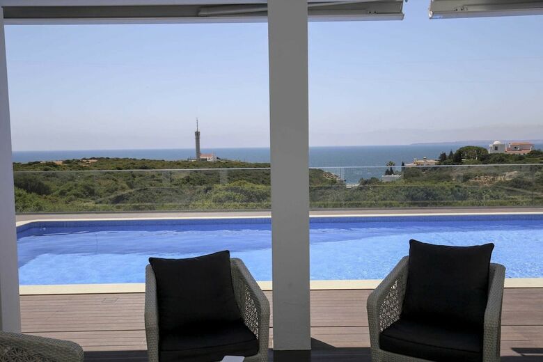 Villa Vivenda Alice By Rental4all