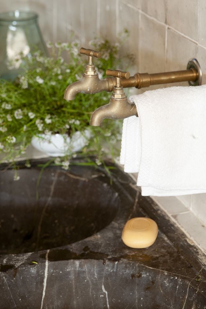 Bed & Breakfast Arkh� Hotel Boutique de Pals