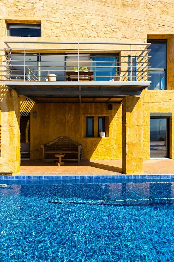 Yellow Dream Villas