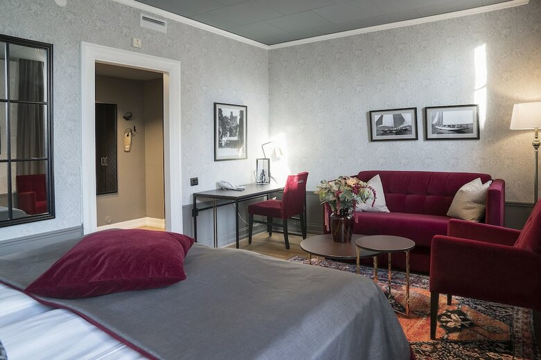 Clarion Grand Hotel