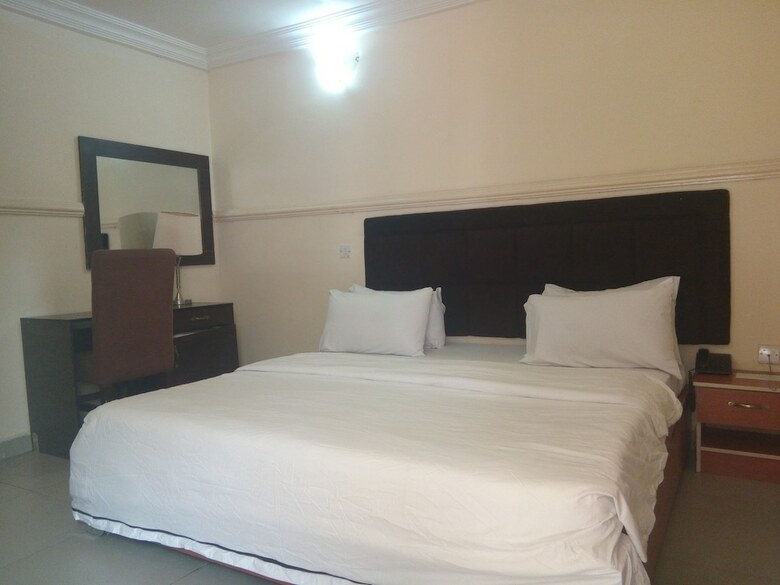 Nelseno Hotel