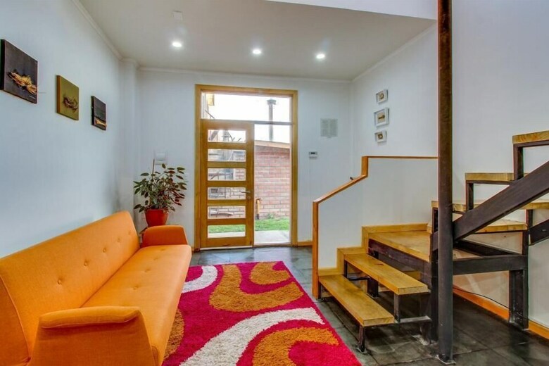 Cumbres Apart