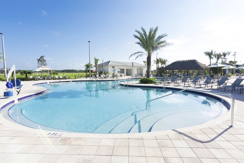Wonderful Vacation Townhouse With Pool Sl4893