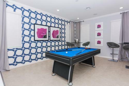 Dream Vacation Home 15 Min To Disney Bv577