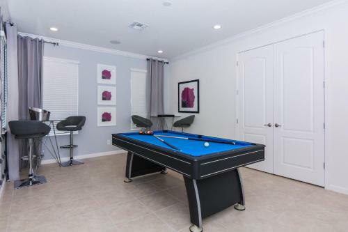 Dream Vacation Home 15 Min To Disney Bv577