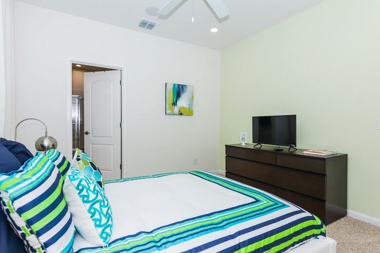 Dream Vacation Home 15 Min To Disney Bv577