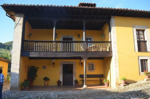 Hostal Casa Rural La Corrolada