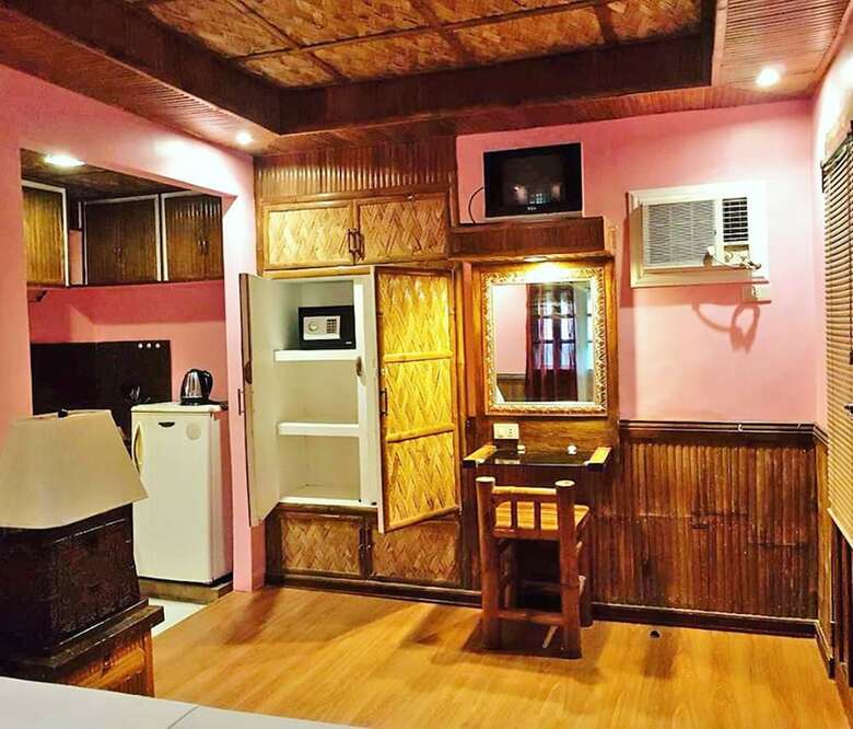 Villa Anastacia White Beach Puerto Galera
