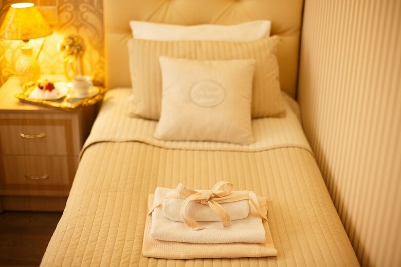 Hotel Silver Sphere Inn