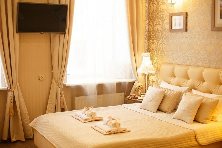 Hotel Silver Sphere Inn