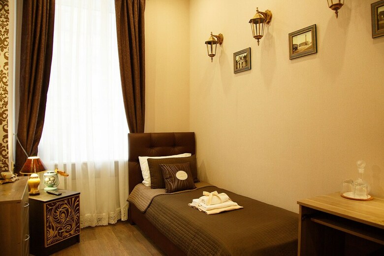 Hotel Silver Sphere Inn