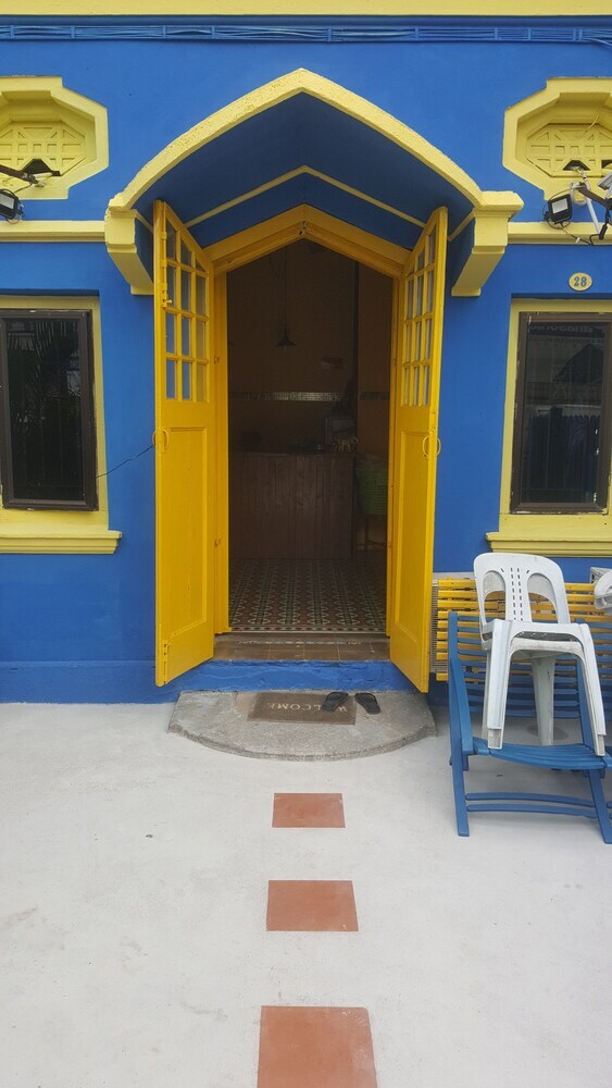 Hostal Bahari Twenty8