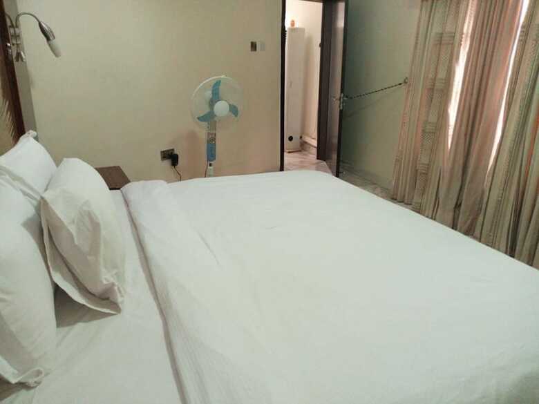 Danest Hotel & Suites