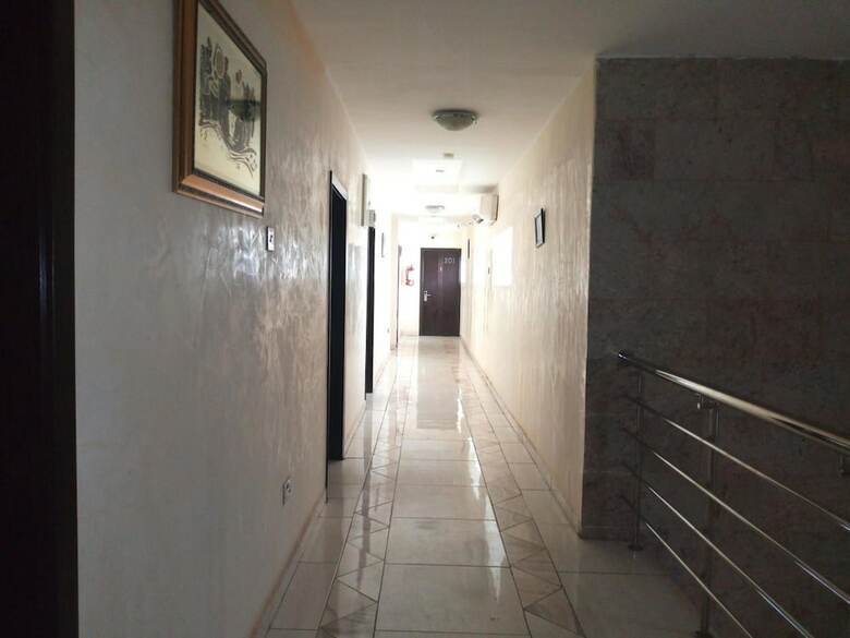 Danest Hotel & Suites