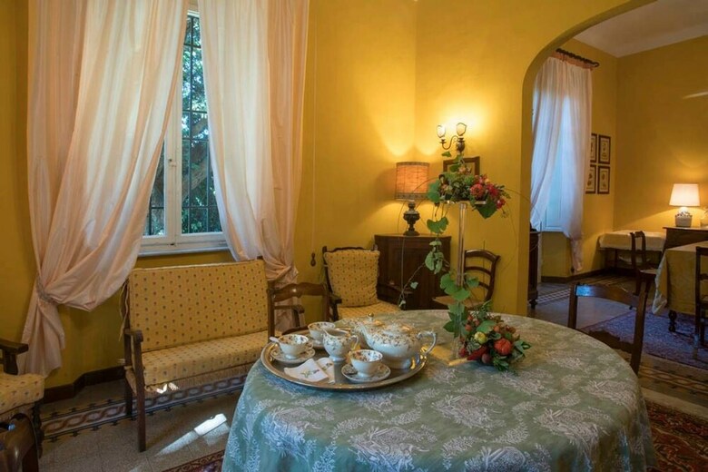 Villa Carola