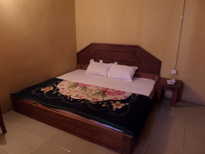 Royal Palace Hotel