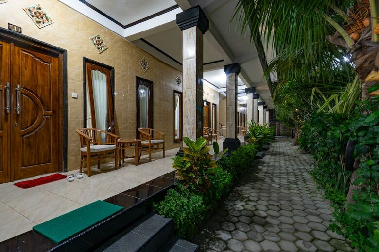 Hotel Mega Cahya Bungalow