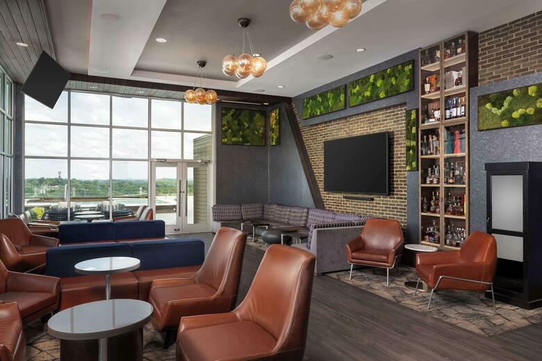 Hotel Embassy Suites By Hilton Knoxville Downtown