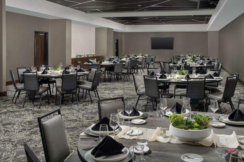 Hotel Embassy Suites By Hilton Knoxville Downtown