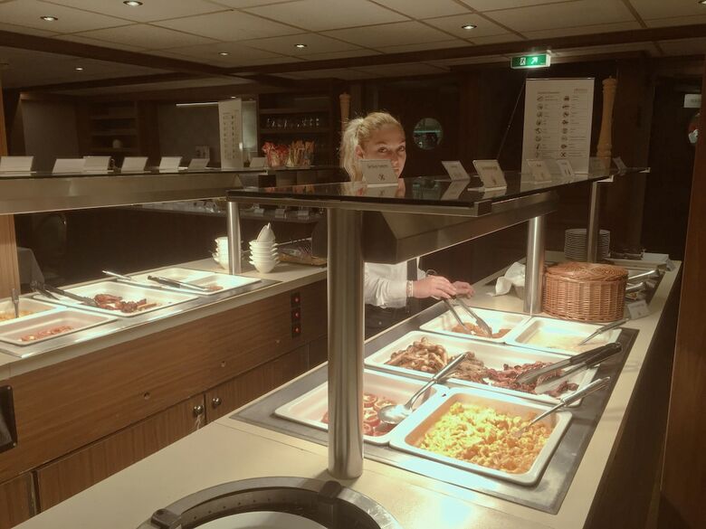Hotel Select Ms Charles Dickens - D�sseldorf