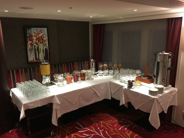 Hotel Select Ms Charles Dickens - D�sseldorf