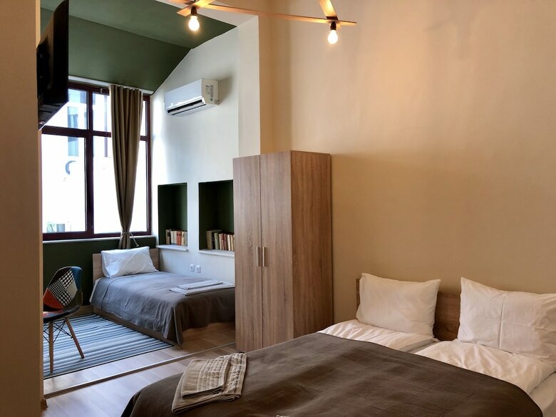 Hotel Skyler