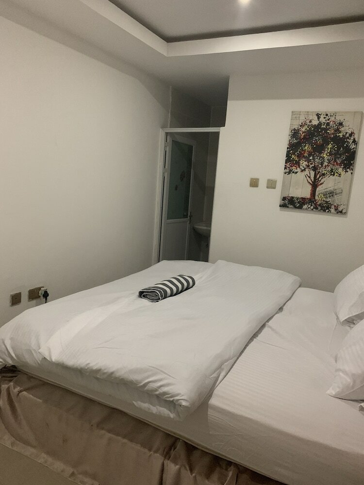 Aparthotel The Royal Enclave