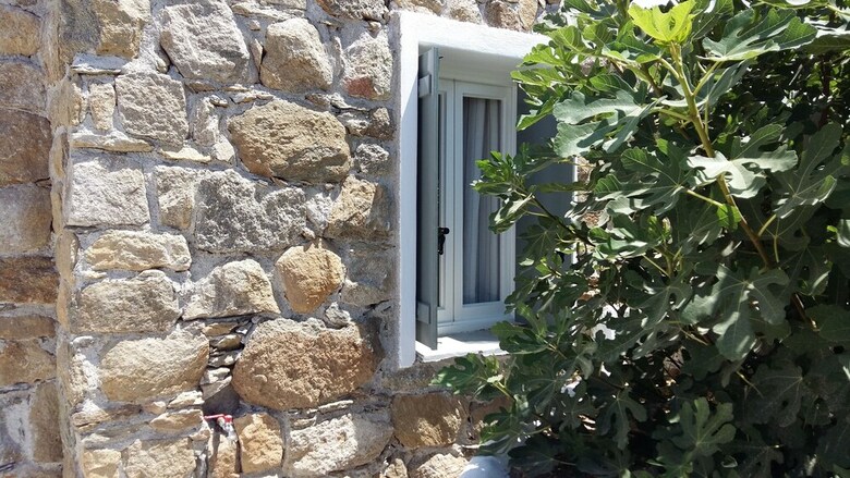 Antoninis Village Complex