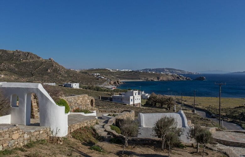 Antoninis Village Complex