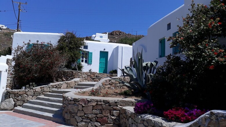 Antoninis Village Complex