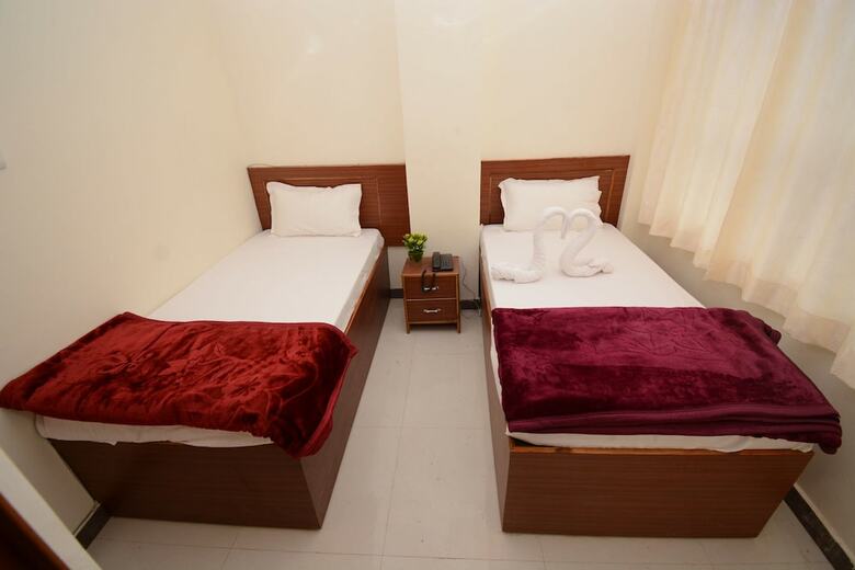 Hotel Kashi Khand