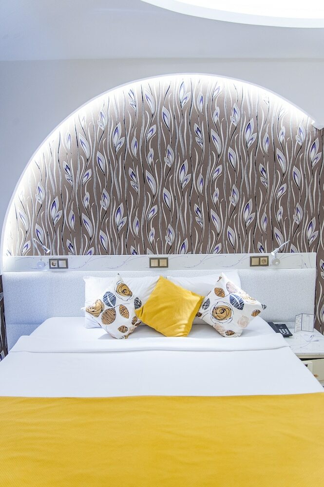 Dundar Hotel