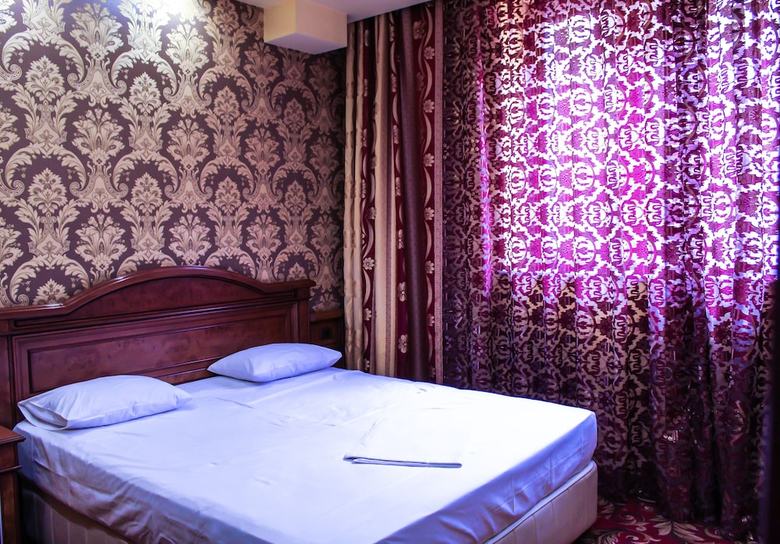 Venice Hotel