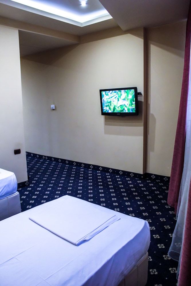 Venice Hotel