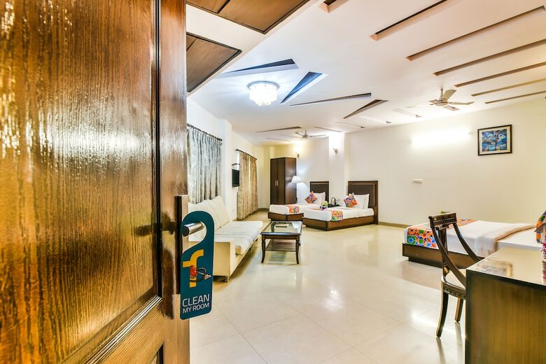 Fabhotel Alpine Tree
