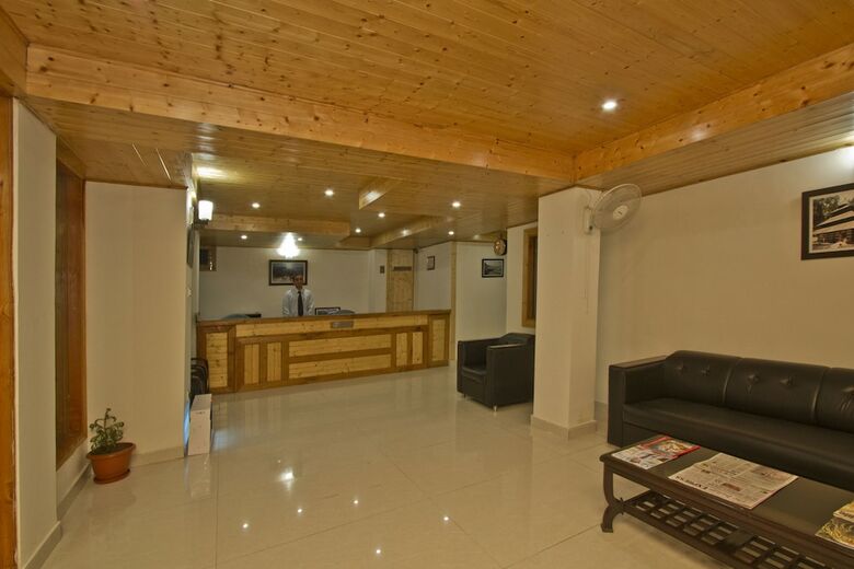 Hotel Manali Mountain Regency