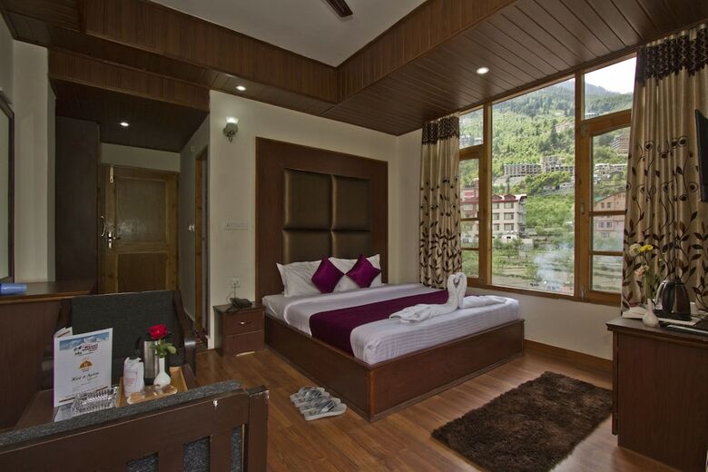 Hotel Manali Mountain Regency