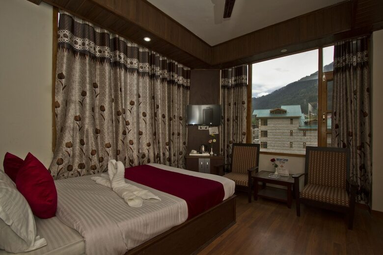 Hotel Manali Mountain Regency