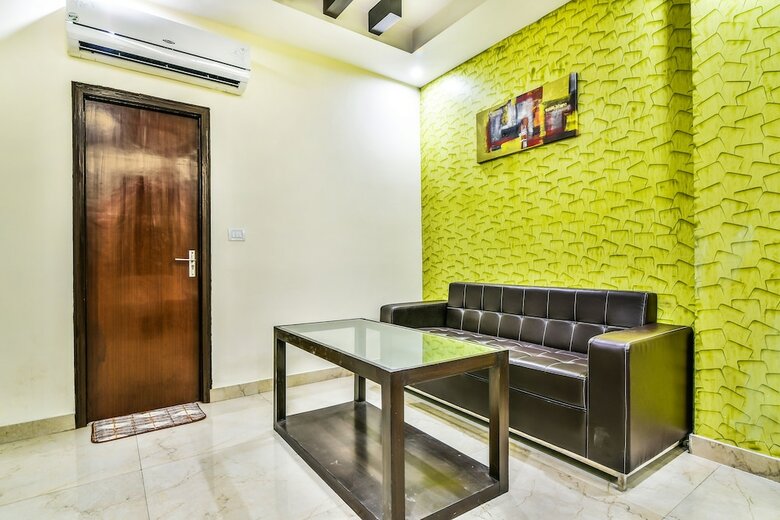 Fabhotel Kingston