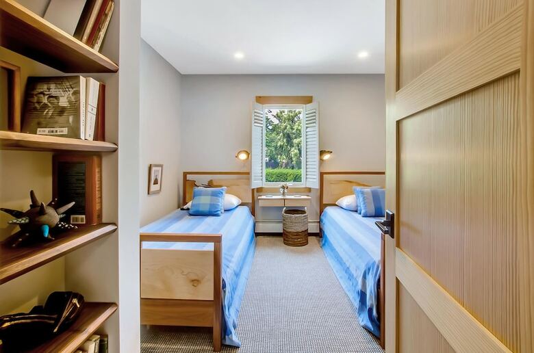 North Fork Waterfront Beach House