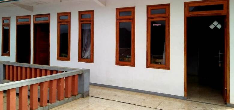 Hotel Standard Room At Udin Homestay