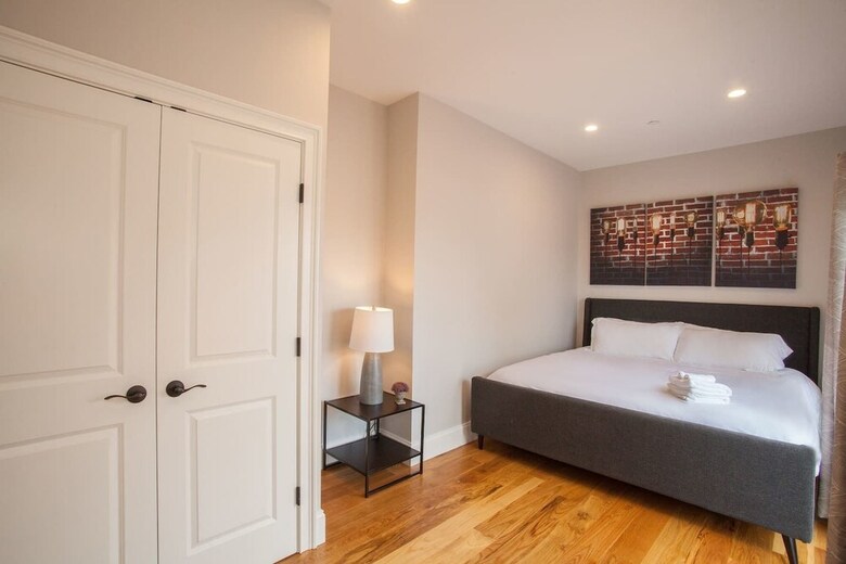 Aparthotel Luxury Condo 4 Bed 2 Bath Downtown Boston Sleeps 8
