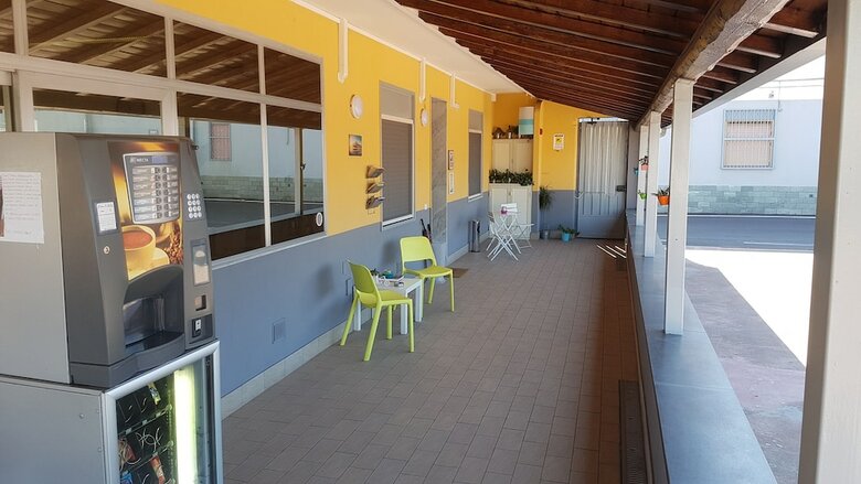 Hotel Etna Parking